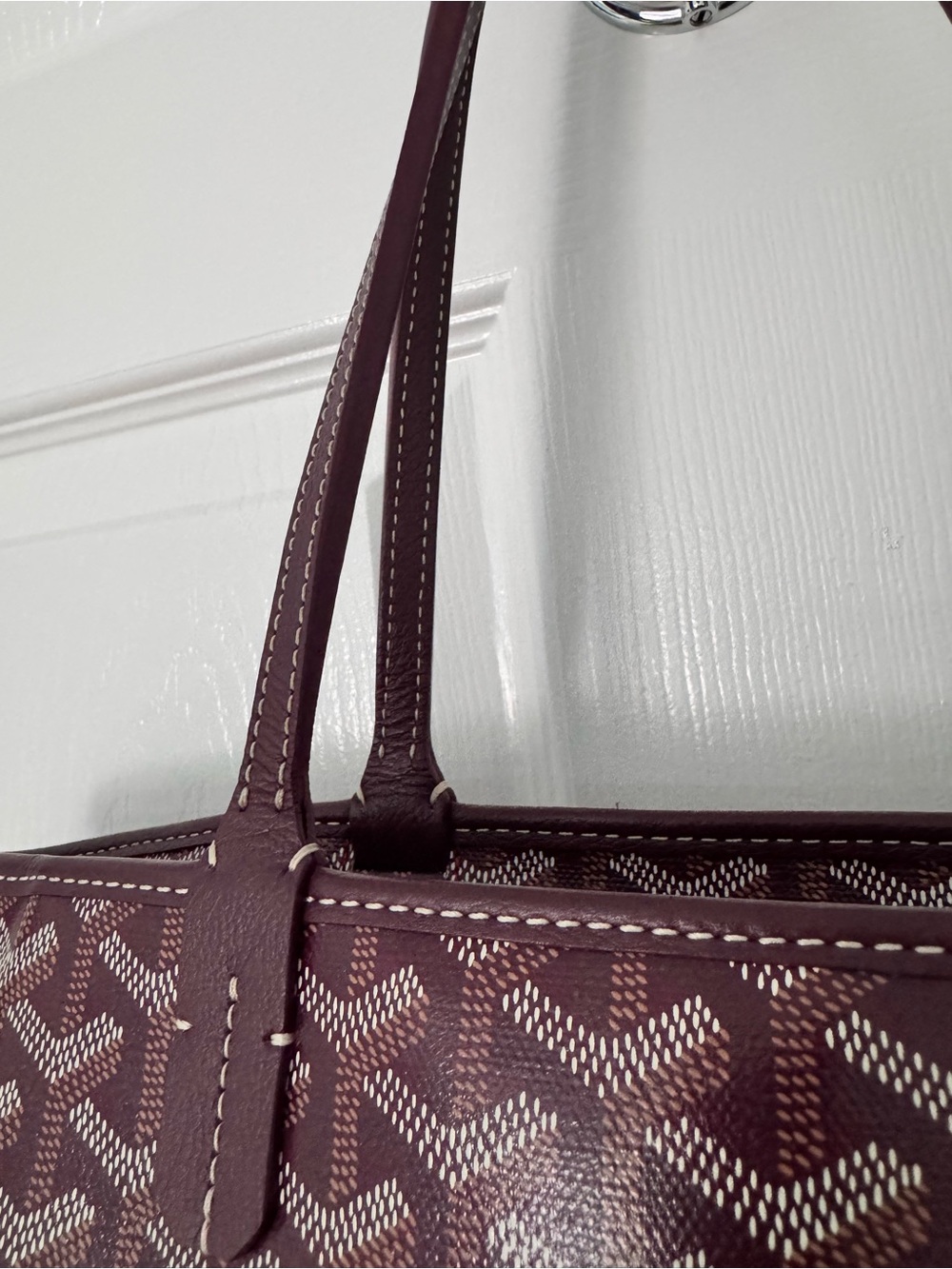 Goyard Sac Artois PM Tote Bag Burgundy - Picture 5 of 16